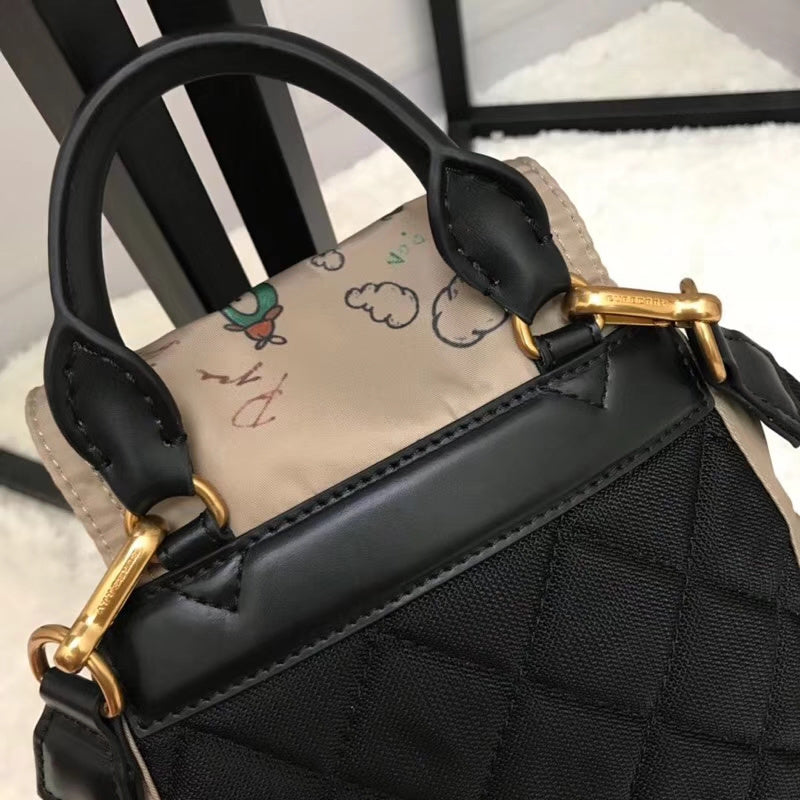 Burberry Bags - Bagsattire   435