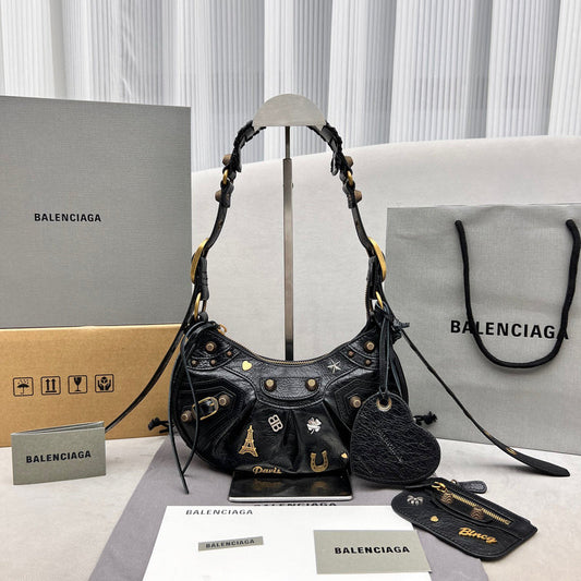 Bags Attire - Balenciaga Bags - 1536