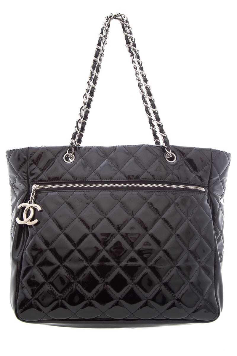 Chanel Black Diamond quilted "2009-2010"  Handbag