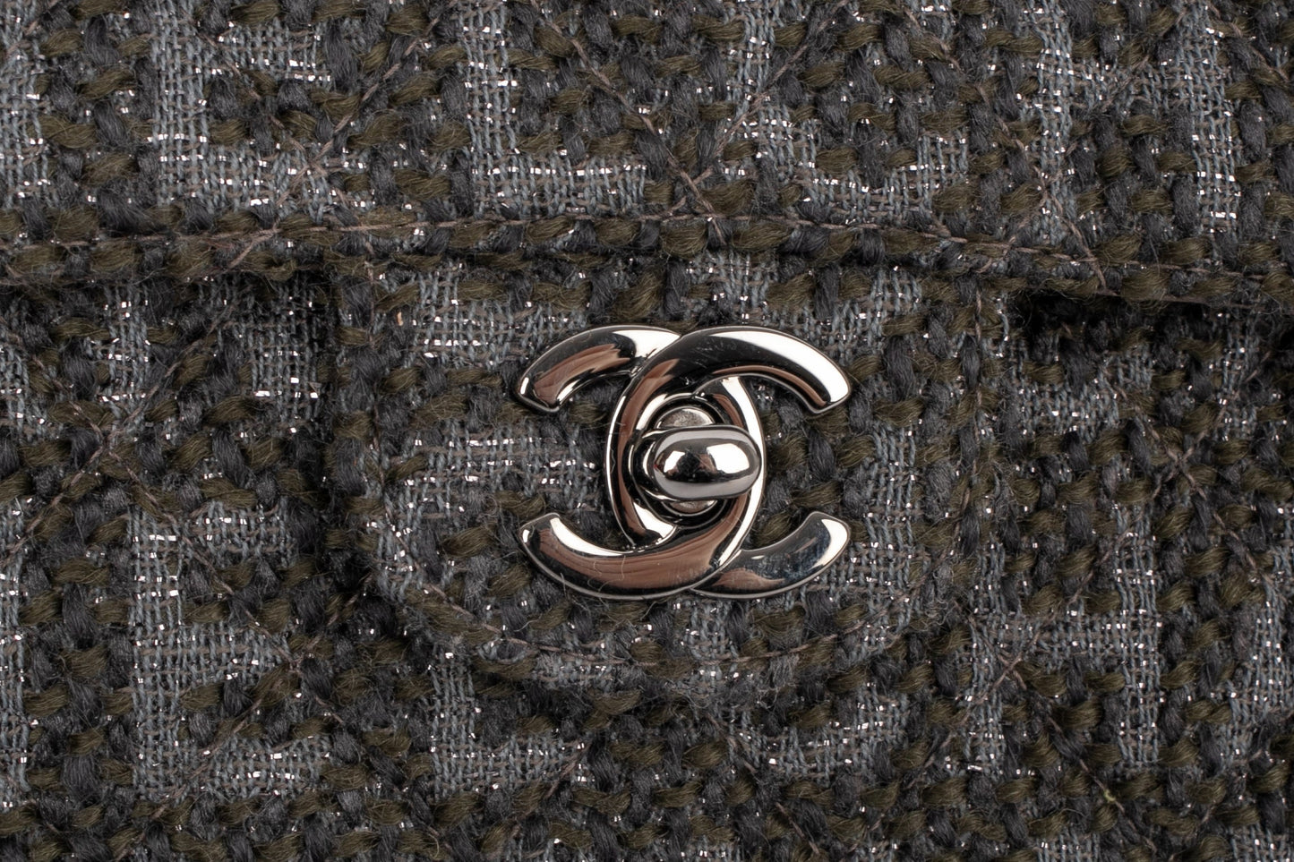 Sac Timeless en tweed Chanel 2004