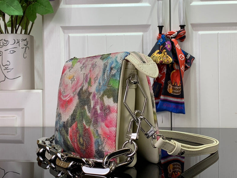 Bags Attire Louis Vuitton bags - 2479