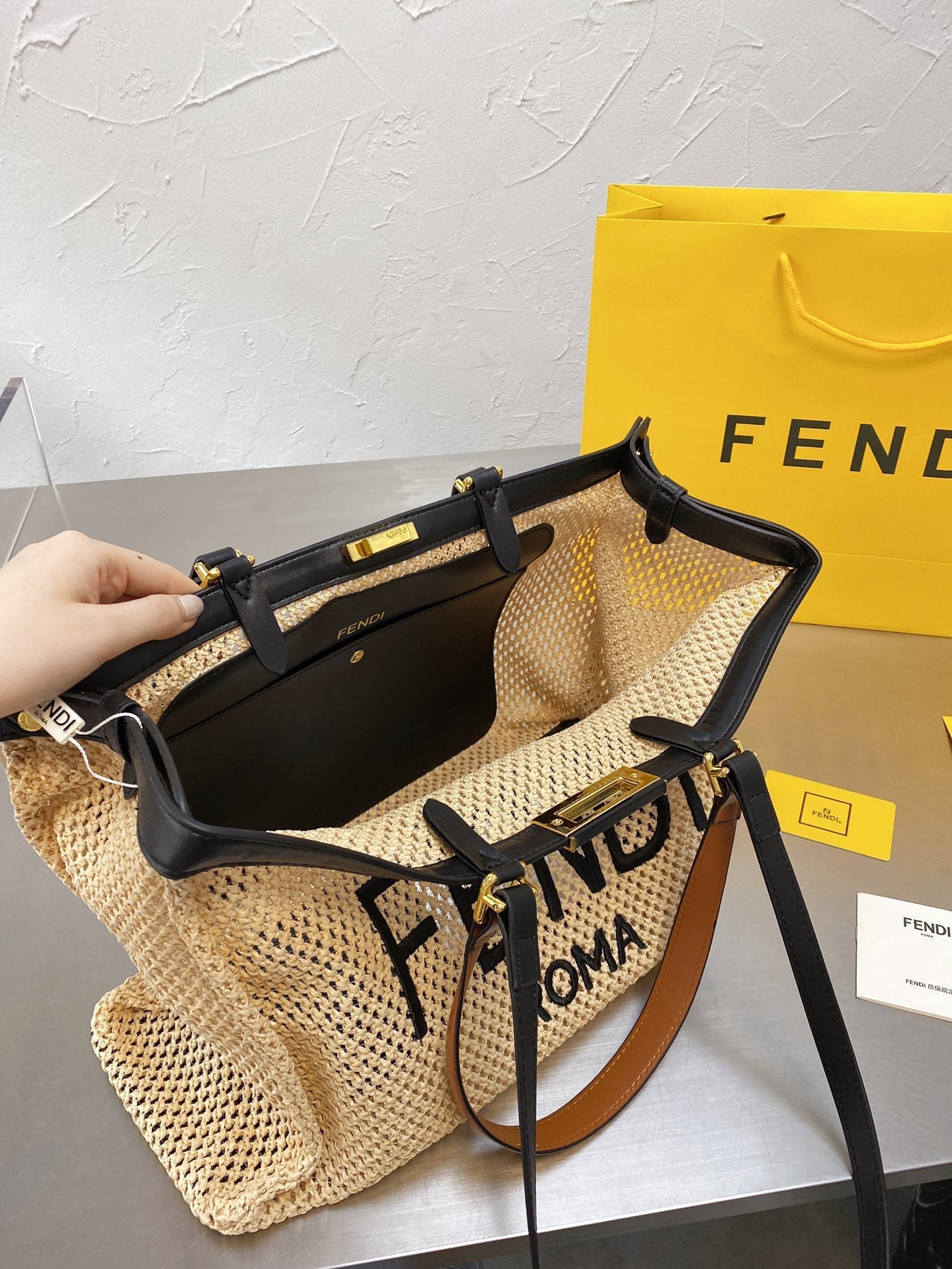 NEW Arrival Bags Fendi 114