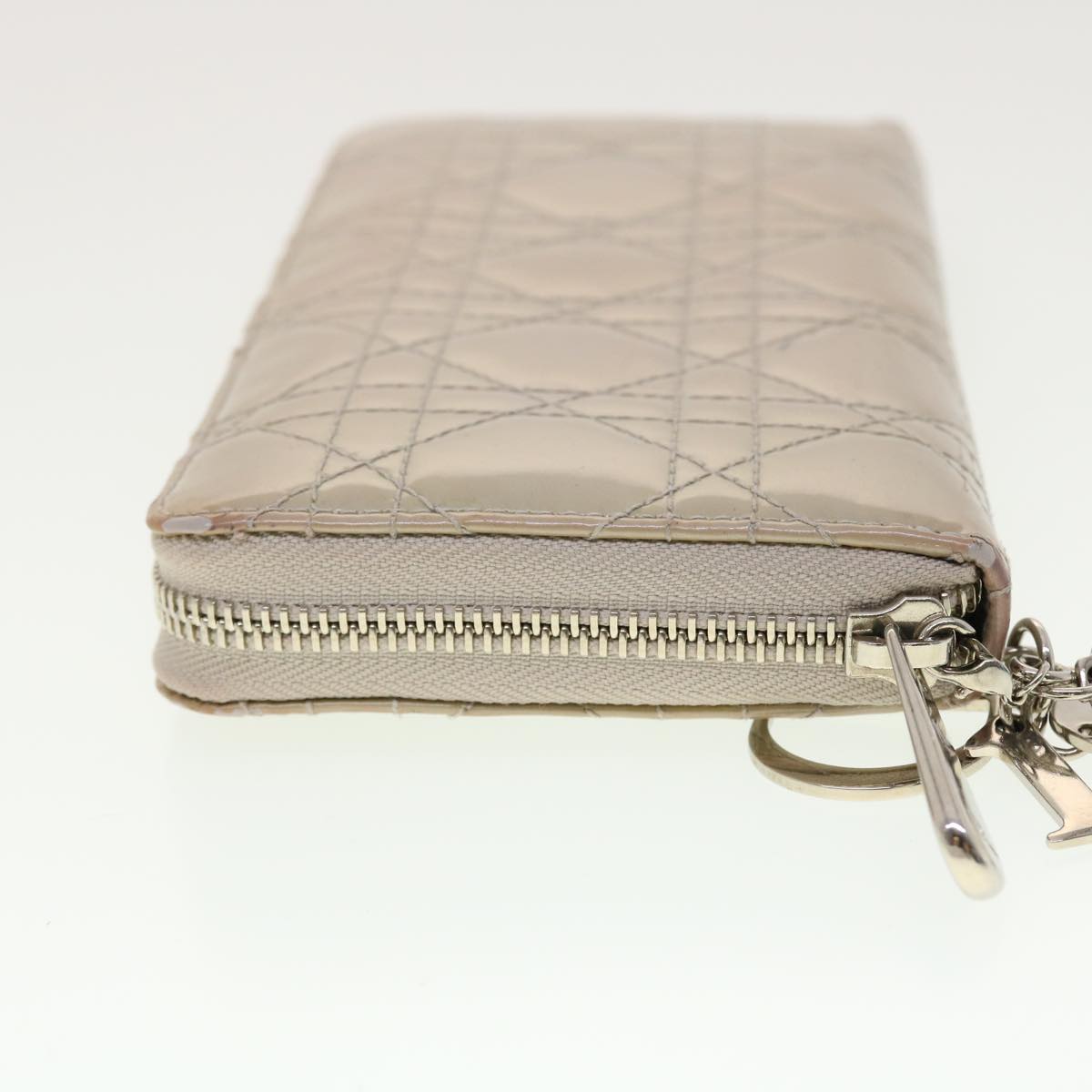 CHRISTIAN DIOR Lady Dior Wallet Patent leather Beige 02-LU-0172 Auth bs4860