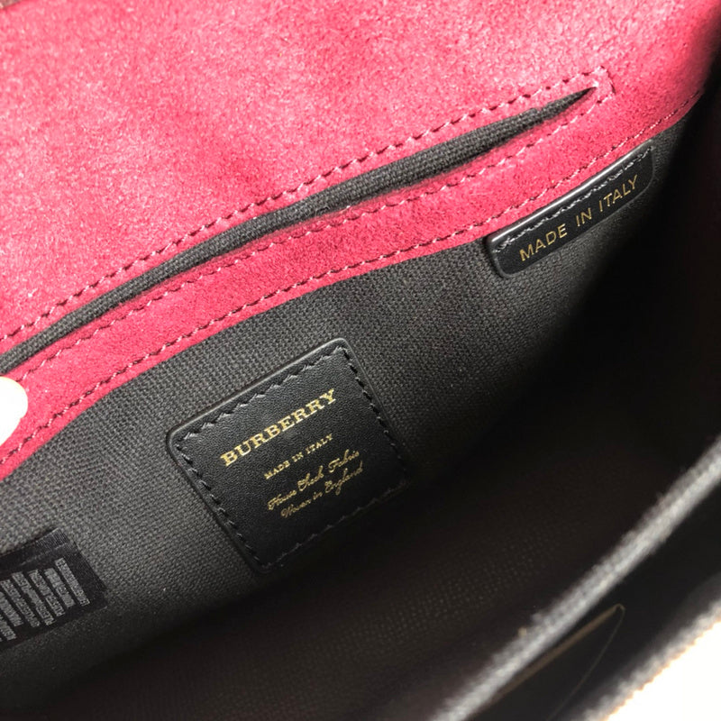 Burberry Bags - Bagsattire   472