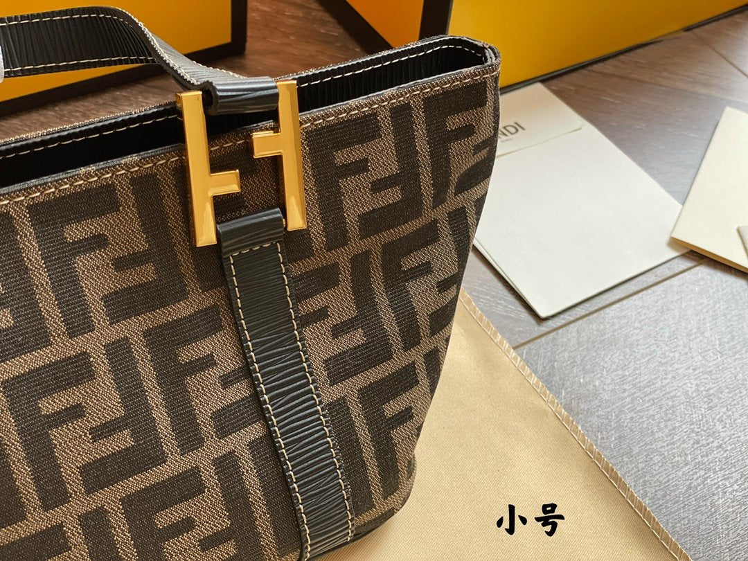 NEW Arrival Bags Fendi 118