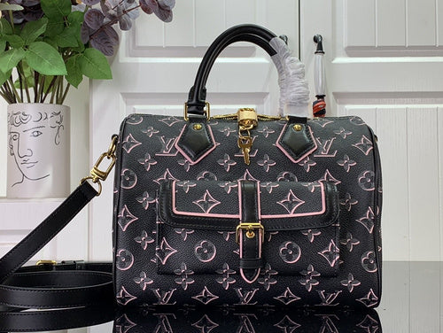Bags Attire Louis Vuitton bags - 2490