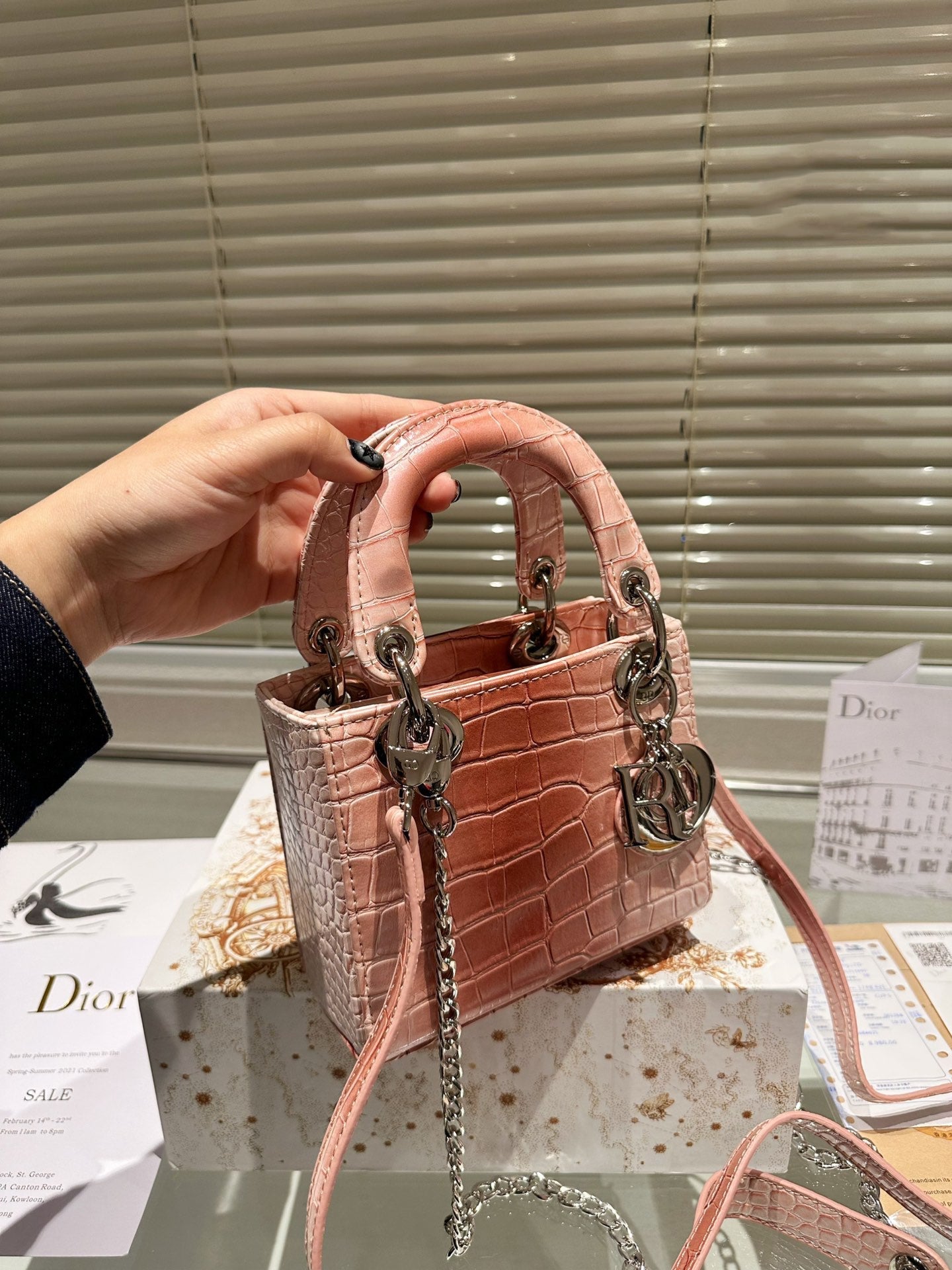 EN - Luxury Bags Christian Dior 370