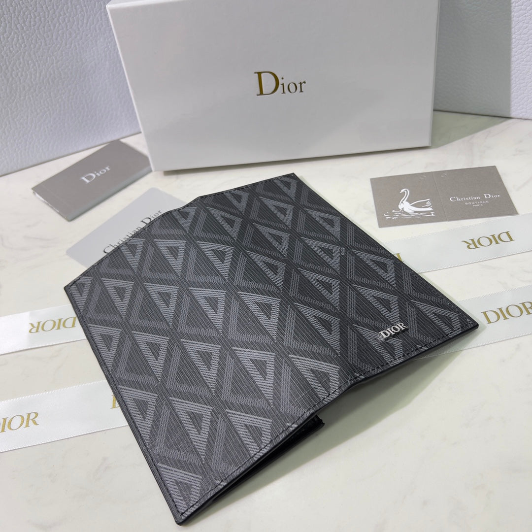 EN - New Arrival Wallet Christian Dior 020