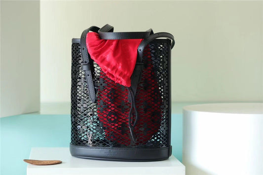LV Bucket PM Monogram Lace By Nicolas Ghesquiere Black For Women, Shoulder And Crossbody Bags 26cm/10.2in LV M20352