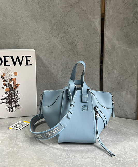 Bags Attire - Loewe Bags - 011