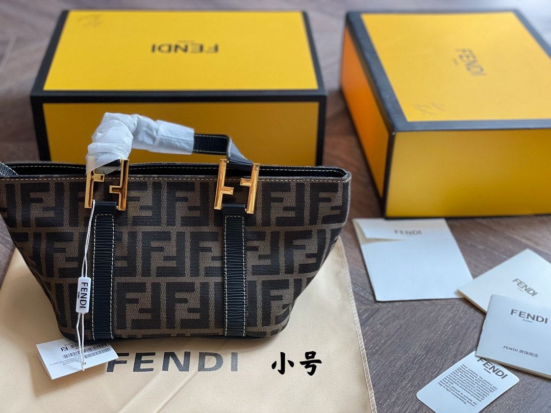 NEW Arrival Bags Fendi 118