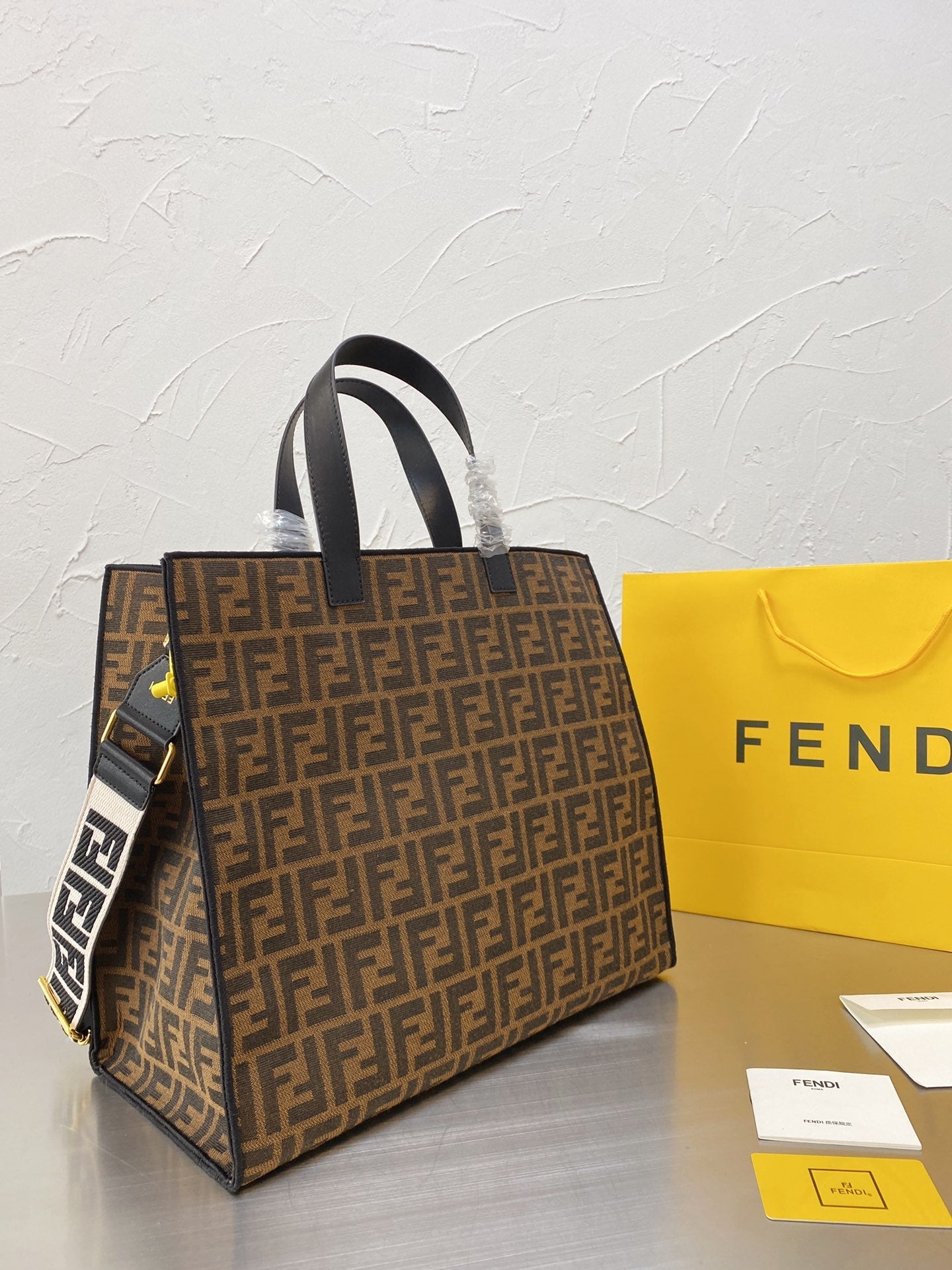 NEW Arrival Bags Fendi 138