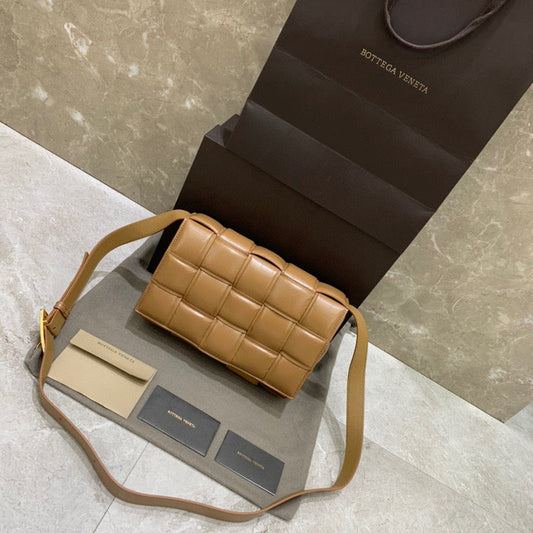 Bags Attire - Bottega Veneta Bags - 1412