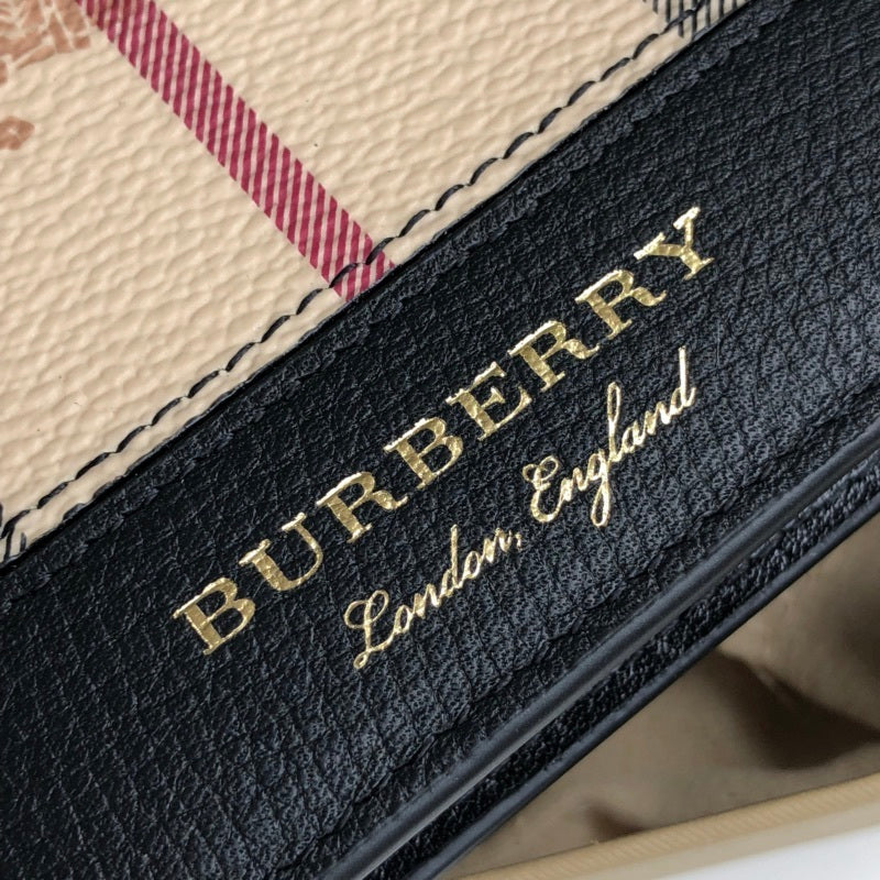 Burberry Bags - Bagsattire   752