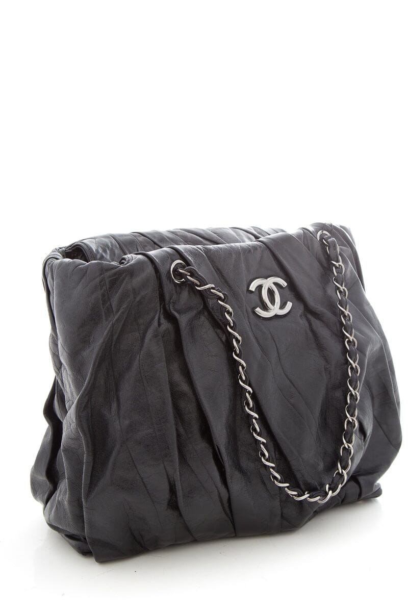 Chanel 2009 Black Twisted Tote Handbag