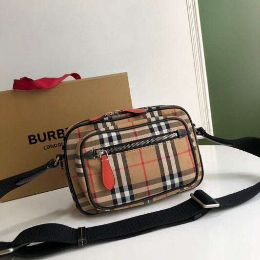 Bags Attire - Burberry Bags - 438