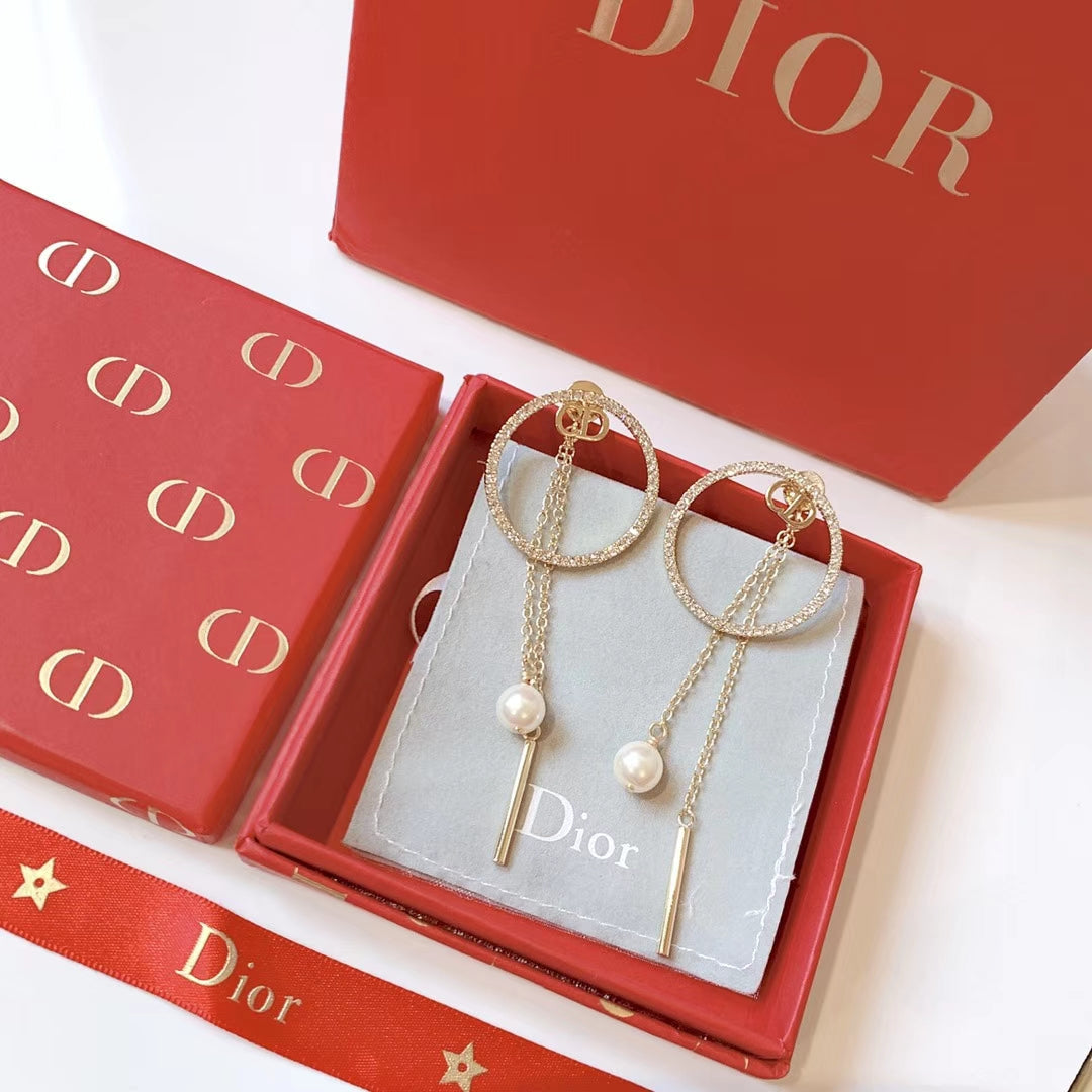 EN - Lux Earring Christian Dior 030