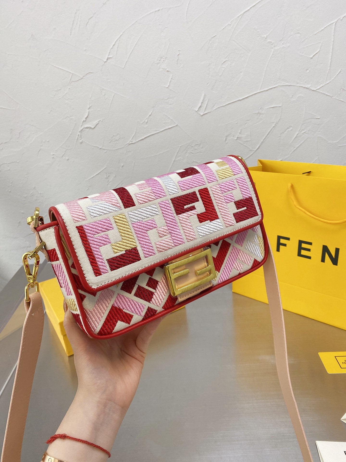 NEW Arrival Bags Fendi 119