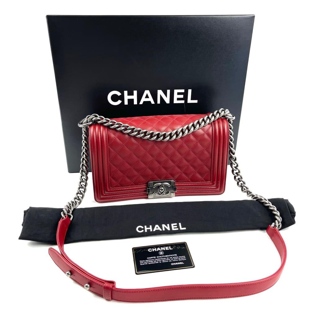 CHANEL 2013-2014 Medium Boy Bag - Red