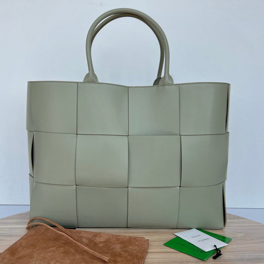 Bags Attire - Bottega Veneta Bags - 1560