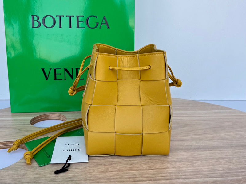 Bags Attire - Bottega Veneta Bags - 1141