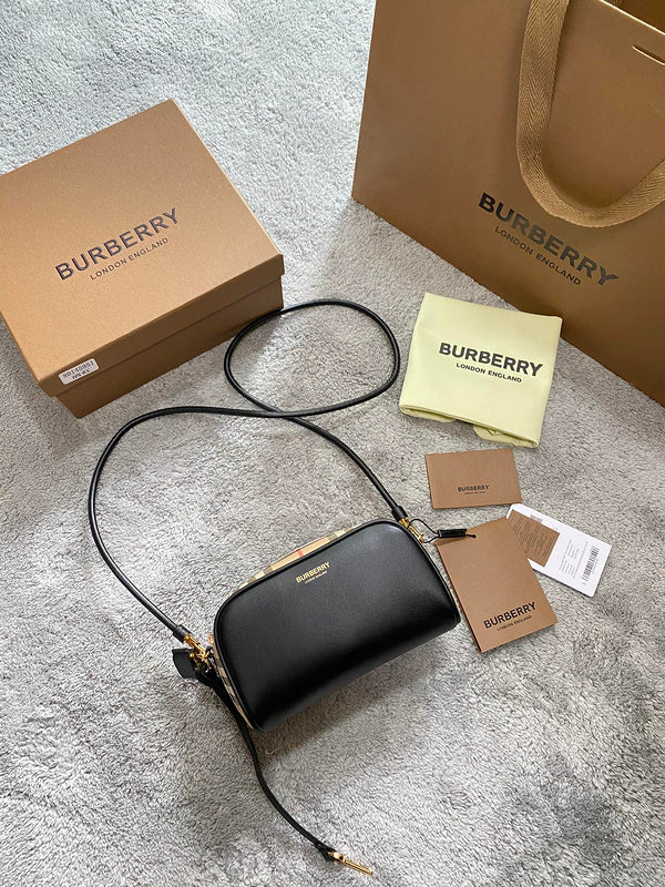 Bags Attire - Burberry Bags - 684