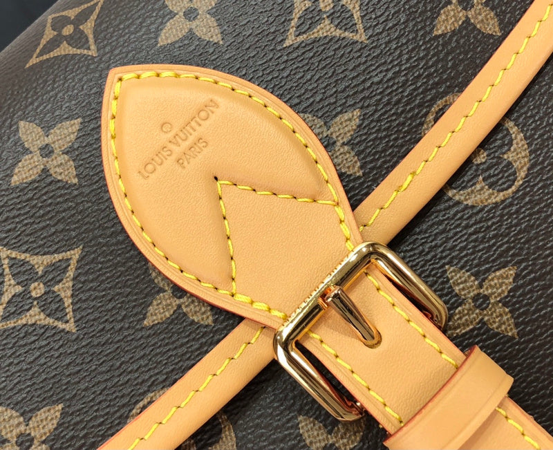 Bags Attire Louis Vuitton bags - 2465