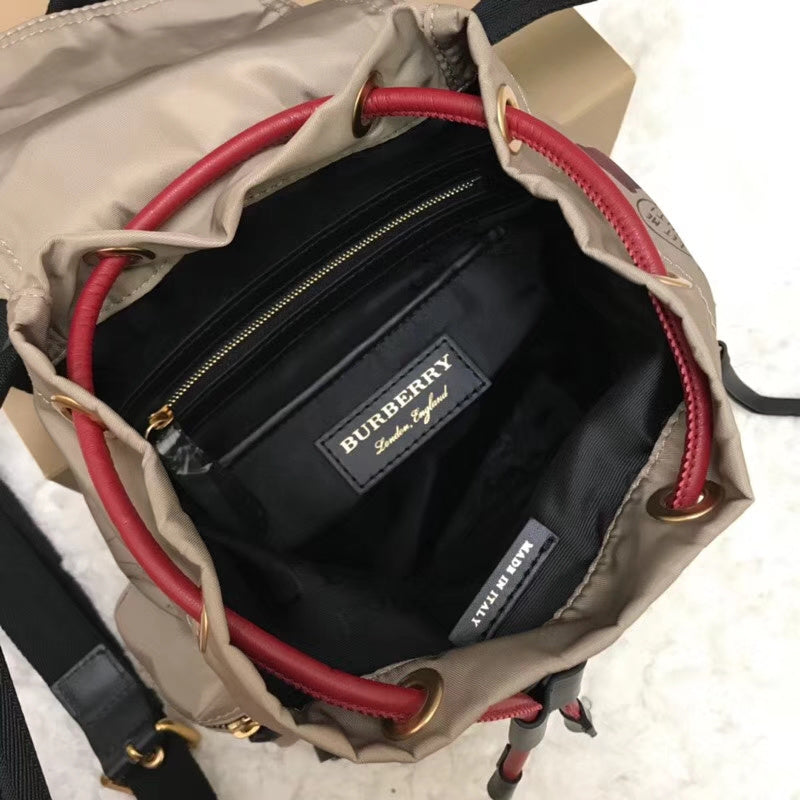 Burberry Bags - Bagsattire   435