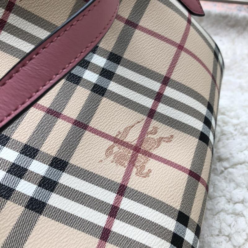 Burberry Bags - Bagsattire   519