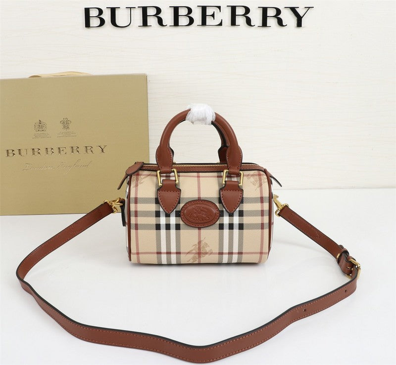 Burberry Bags - Bagsattire   155