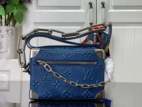 Bags Attire Louis Vuitton bags - 2460