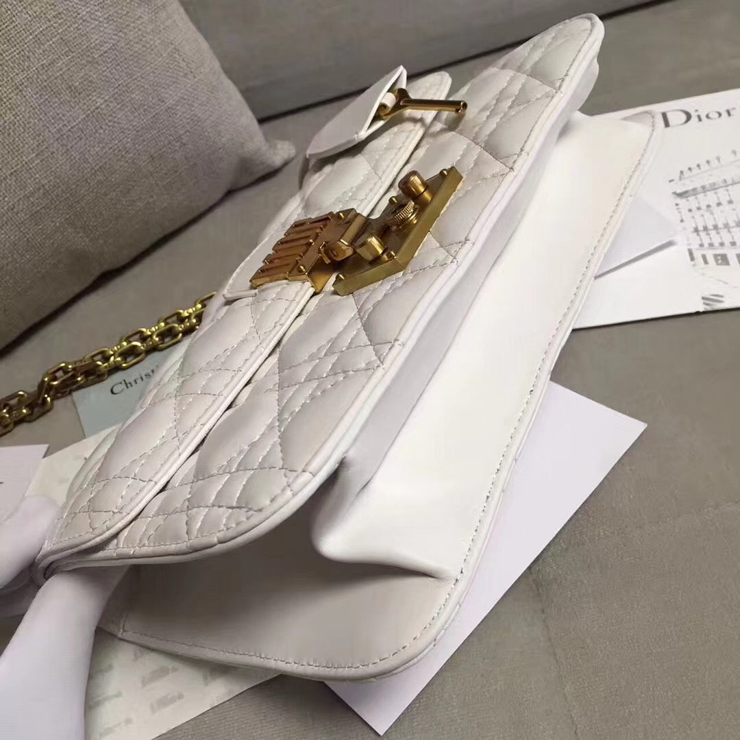 Dior Dioraddict Flap Bag In White Lambskin