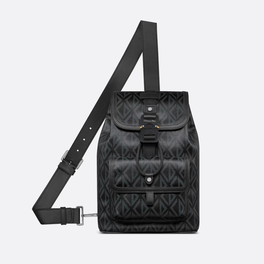 DIOR HIT THE ROAD SLING BAG