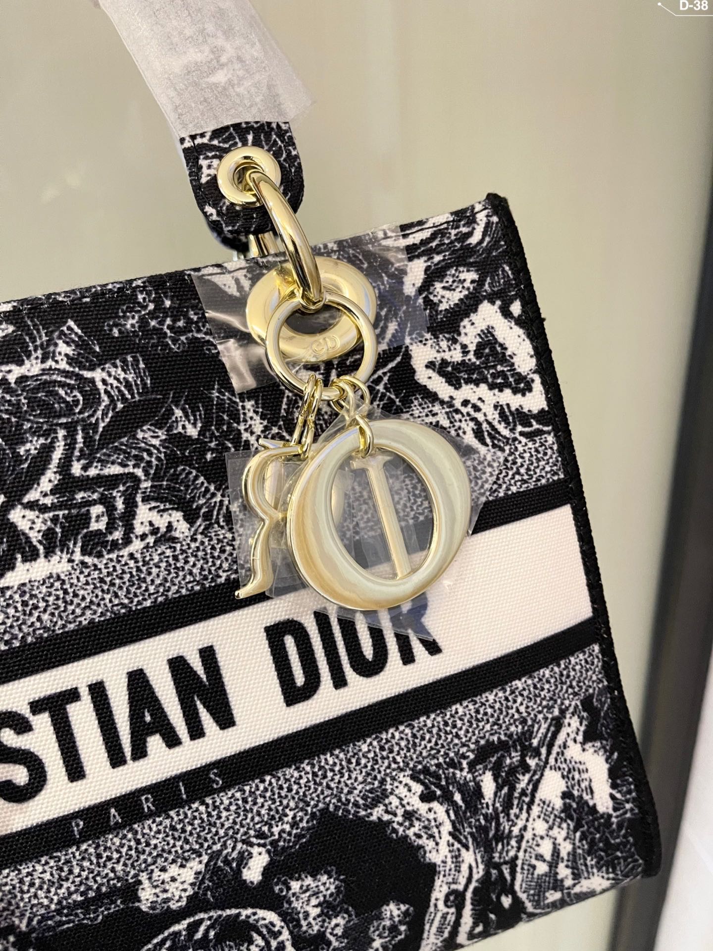 EN - New Arrival Bags Christian Dior 301