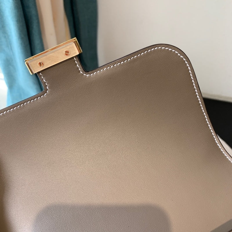 HM Constance 23 Epsom Grey Galet For Women, Womenâ€™s Handbags, Shoulder Bags 9in/23cm