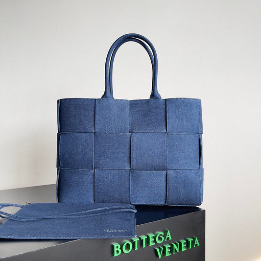 Bags Attire - Bottega Veneta Bags - 435