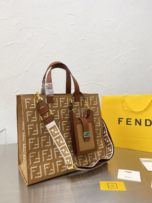 NEW Arrival Bags Fendi 137