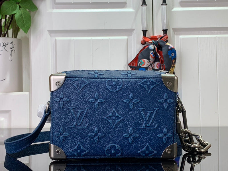 Bags Attire Louis Vuitton bags - 2460