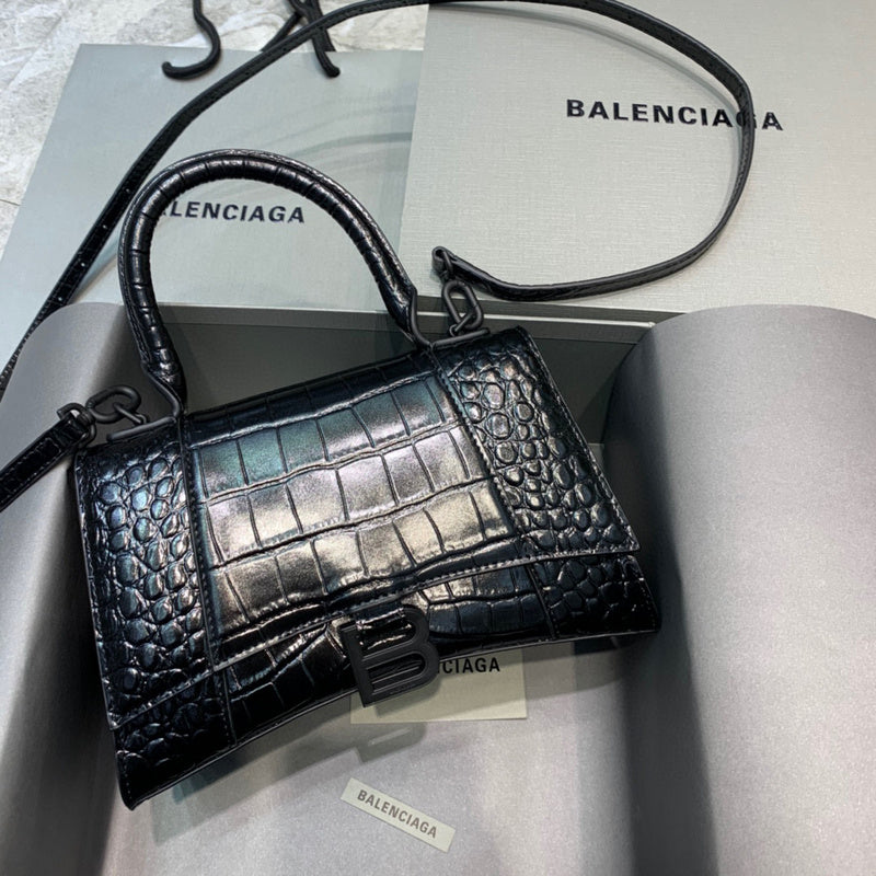 Bags Attire - Balenciaga Bags - 911