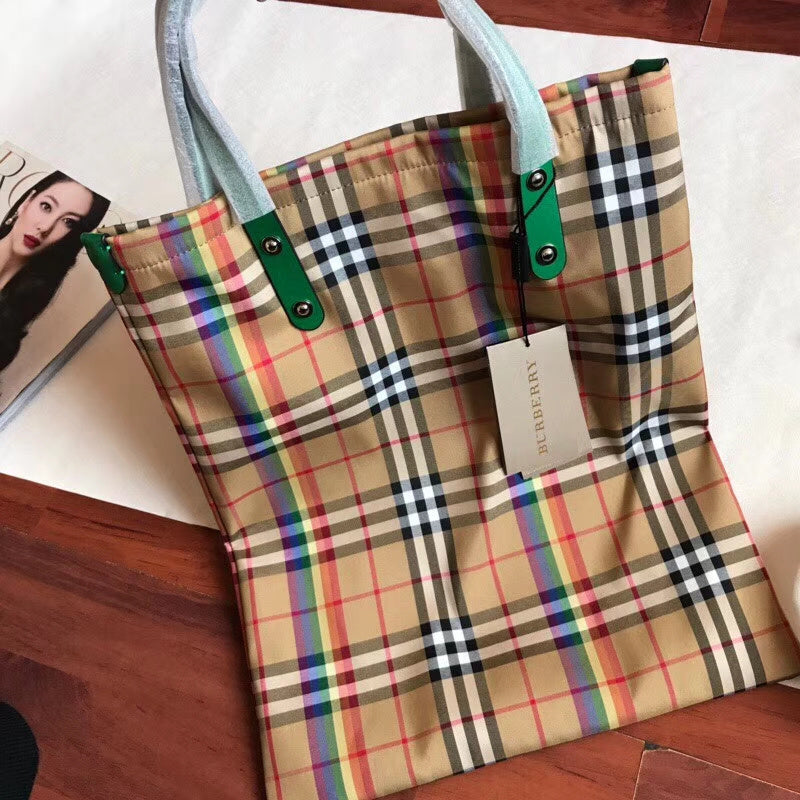 Burberry Bags - Bagsattire   297