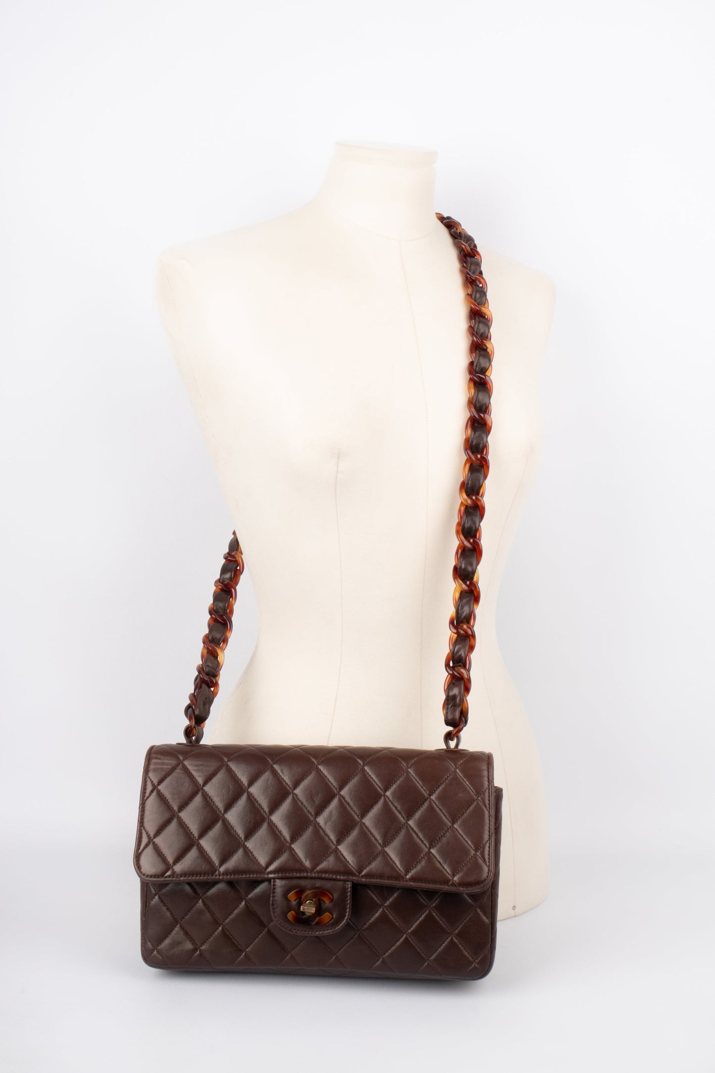 Sac en cuir et bakelite Chanel