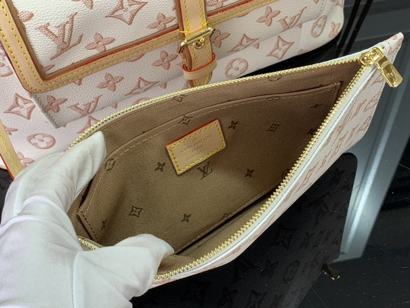 Bags Attire Louis Vuitton bags - 2452