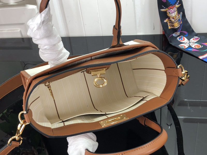Bags Attire Louis Vuitton bags - 2451