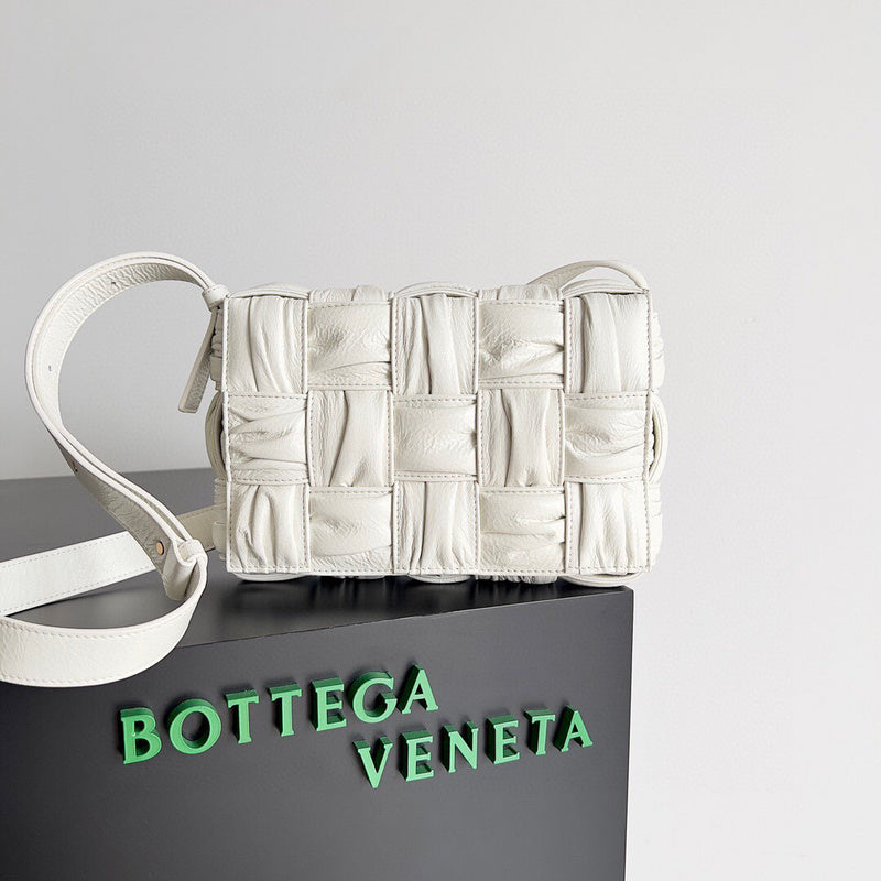 Bags Attire - Bottega Veneta Bags - 1461