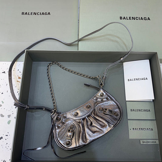 Bags Attire - Balenciaga Bags - 1476