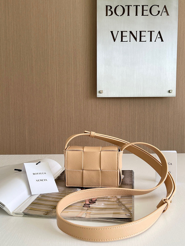 Bags Attire - Bottega Veneta Bags - 829