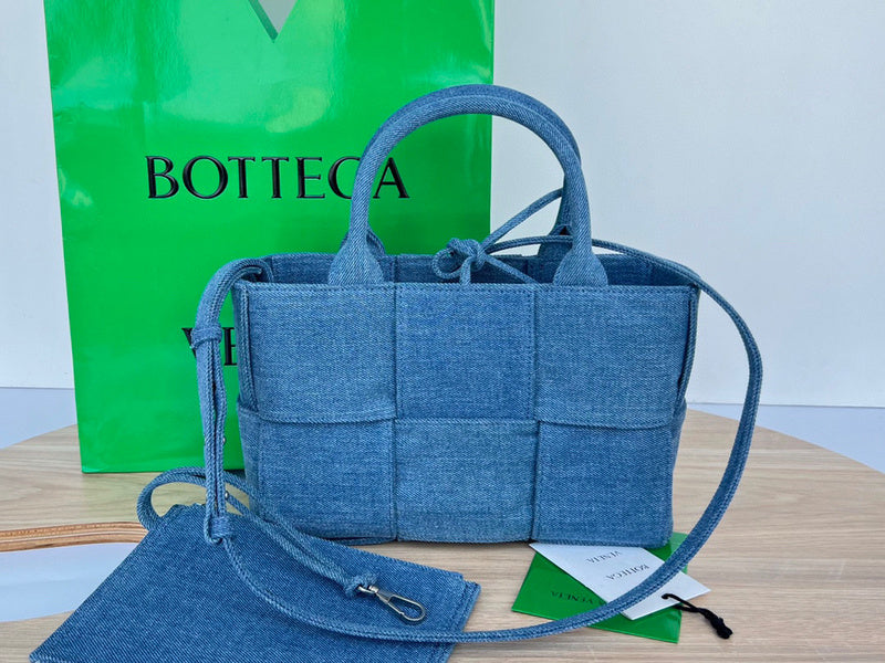 Bags Attire - Bottega Veneta Bags - 1009