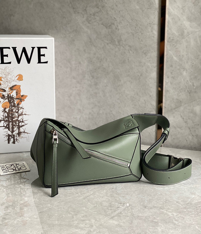 Bags Attire - Loewe Bags - 961