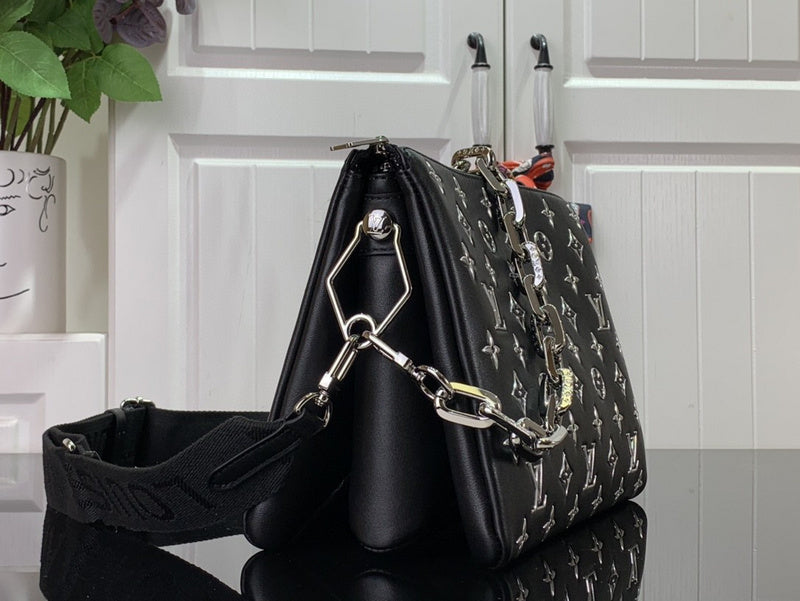 Bags Attire Louis Vuitton bags - 2505