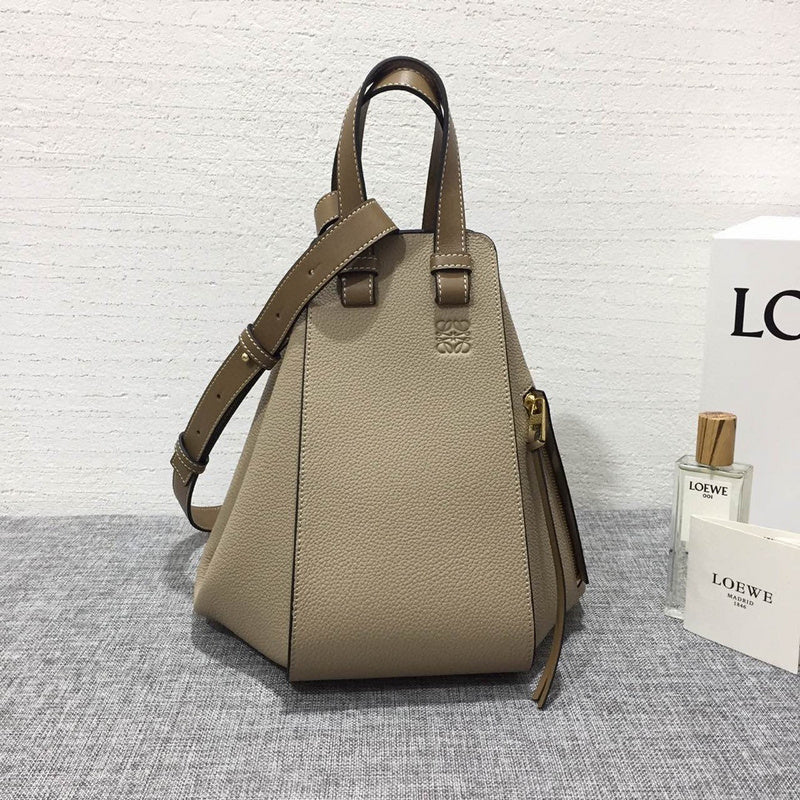 Bags Attire - Loewe Bags - 003